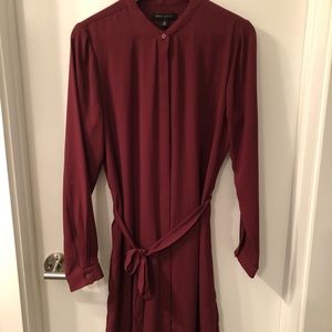 BR Factory Tie Waist Dress